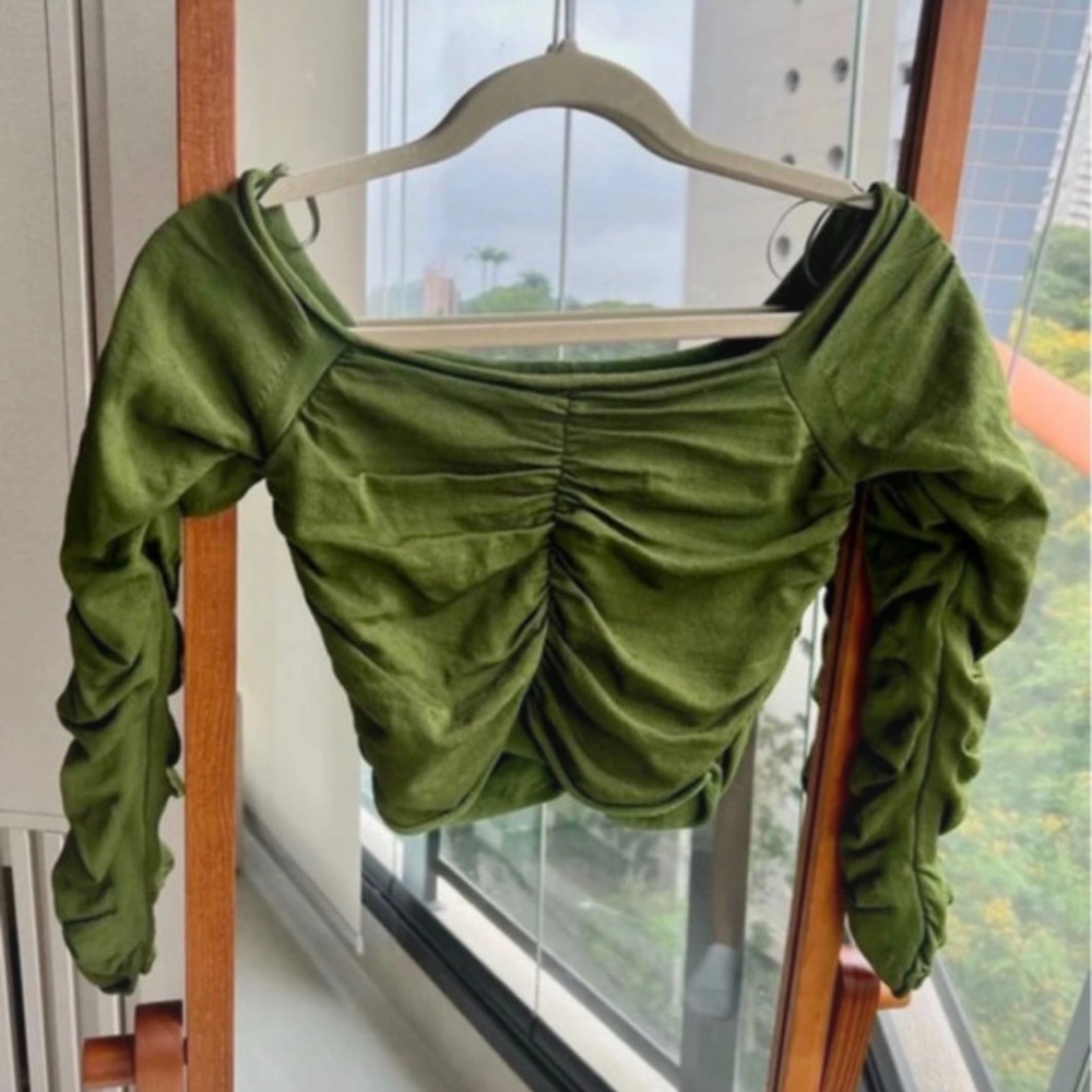 Zara Olive Green Ruched Crop Top S small cute sexy Latina